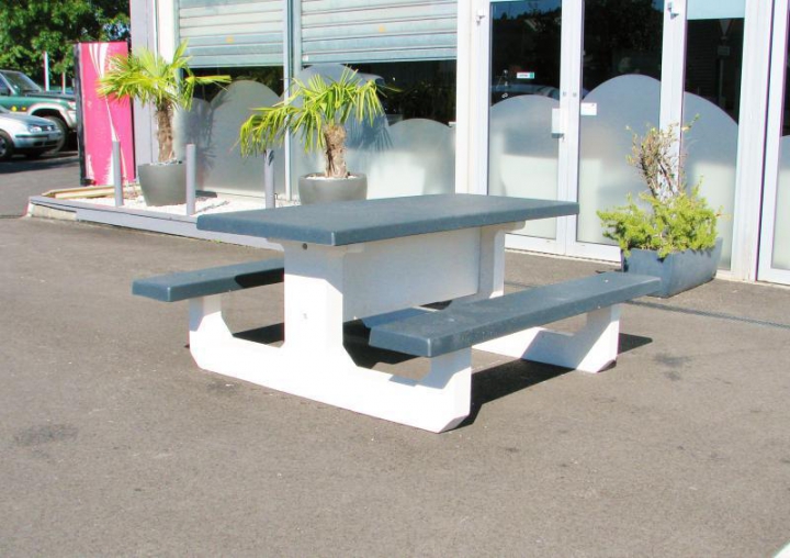 Table pique-nique Bellano béton mixte blanc/gris anthracite